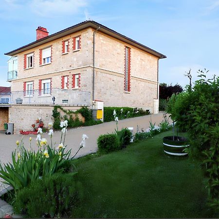 Appartement Charmant A Toulonjac Avec Jardin Et Terrasse 110 M² Exterior photo