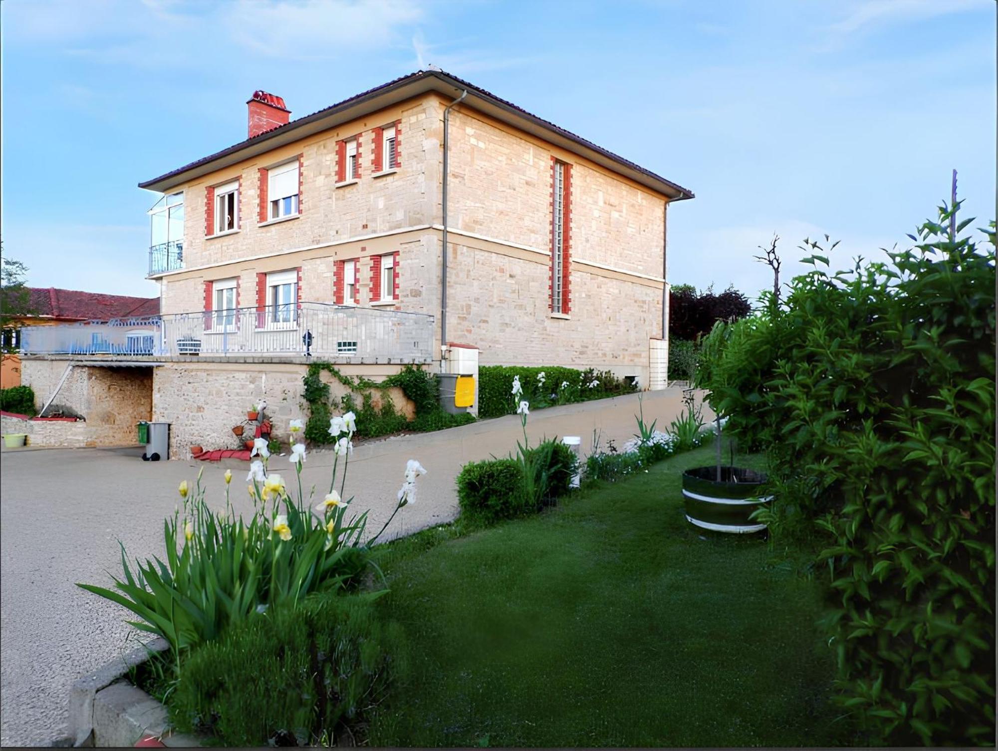 Appartement Charmant A Toulonjac Avec Jardin Et Terrasse 110 M² Exterior photo